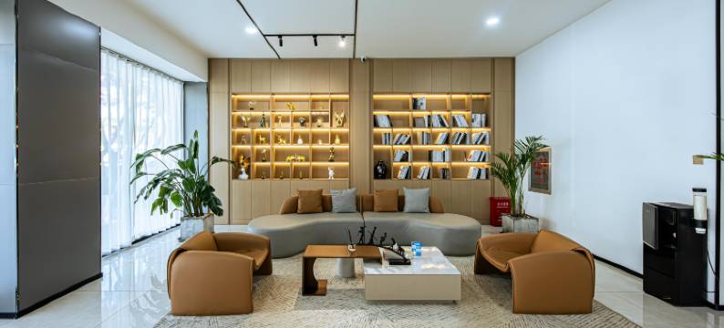 大理慕豪酒店(大理高铁站洱海公园店)图片