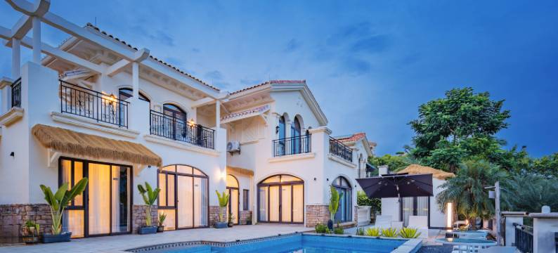 日光月光海边泳池院子(石梅湾店)图片