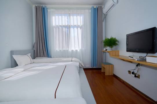 大理辉华酒店(州人民医院店)