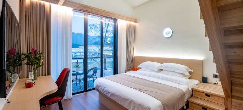 黟县沿里美宿·轻奢智能民宿(西递黟县东站店)图片