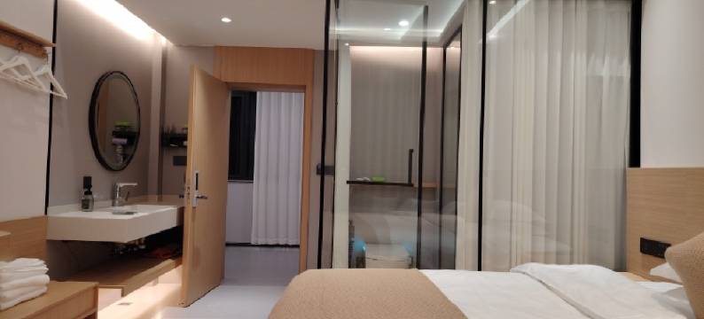 施甸逸居智慧酒店(青牛白马广场店)图片