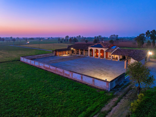 农家乐卡西纳塔沃莱特