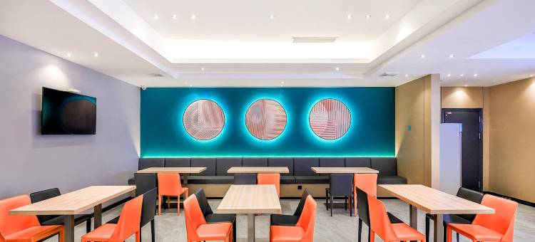 城市便捷酒店(重庆奥体中心石桥铺地铁站店)图片