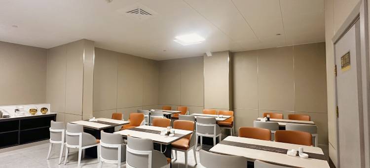 天镇领筑商务宾馆图片