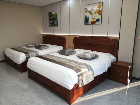 九峰镇溪畔民宿