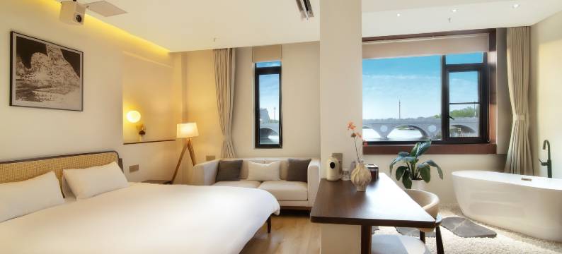 去湖去民宿(滁州北站南湖公园店)图片