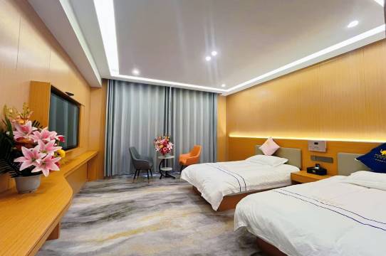 曲麻莱白象商务酒店