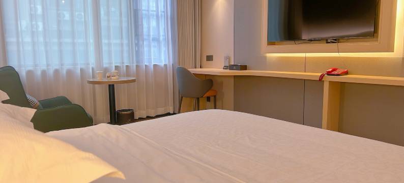 泸水晟世红邦大酒店图片