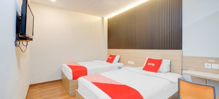 Hotel O Tanjung Duren 近 Citraland 商场 原 Suba 酒店(Hotel O Tanjung Duren Near Mall Citraland Formerly Suba Hotel)图片