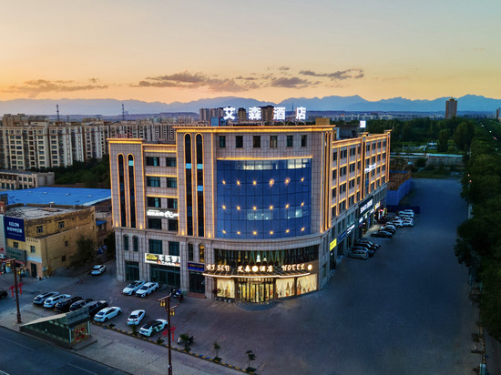 艾森酒店(库木塔格沙漠店)