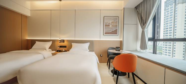 隆昌四季酒店图片