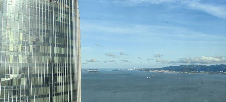 厦门海峡世茂双子塔海景公寓图片