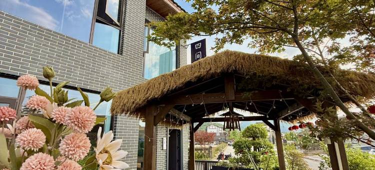 花溪四间房民宿(青岩古镇店)图片