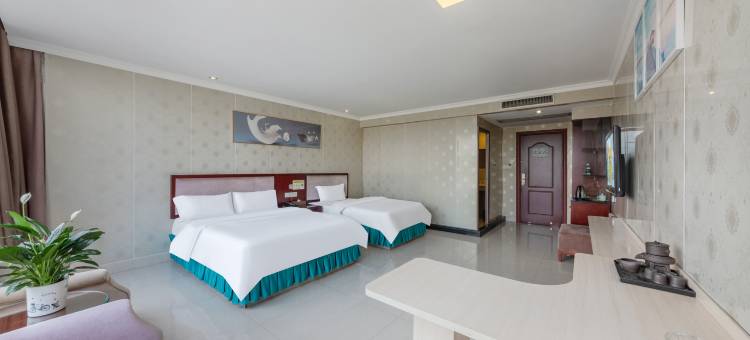 郁南清港湾大酒店图片