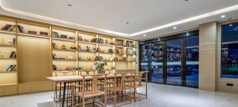 怡嘉铂金酒店(高邮秦邮路文游台店)图片