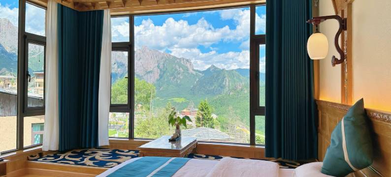 山是山丨扎尕那全域日出观景山居美宿(达日观景台店)图片