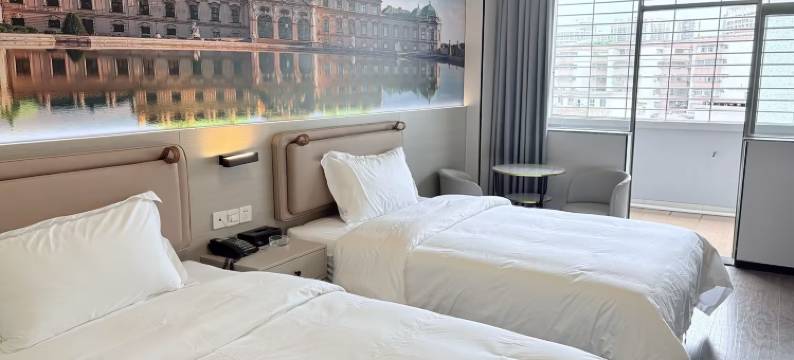 台山德信商务酒店图片