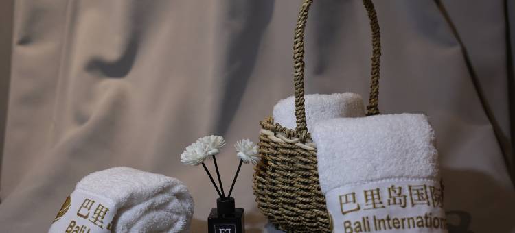 巴里岛国际酒店(精河友好时代高铁南站店)图片