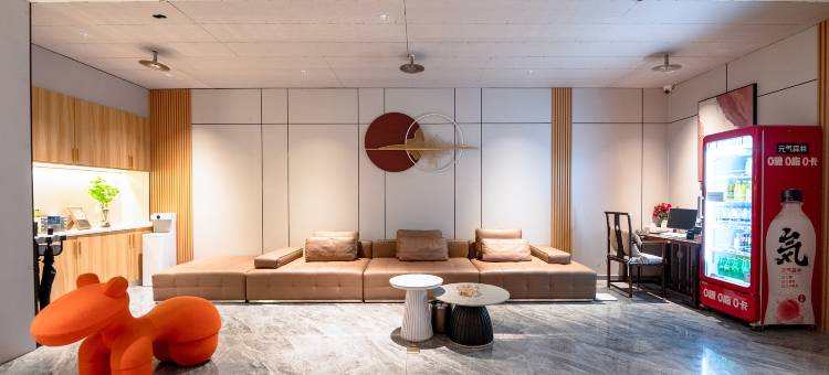 沐雅美宿酒店(泰安泰山万达广场会展中心店)图片