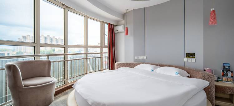 菲桐假日酒店(涞源站店)图片