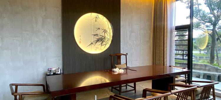 在隐山隐宿图片