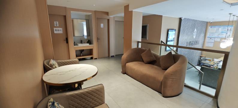 诗雅花园酒店(曹魏古城胖东来时代广场店)图片