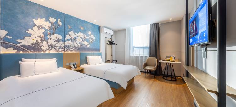 白玉兰酒店(西宁大新街夜市莫家街店)图片