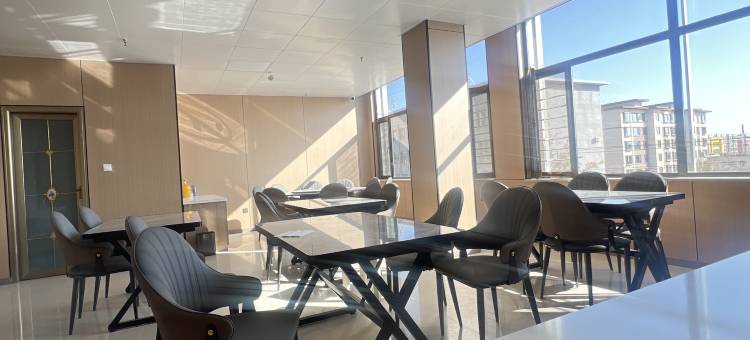 盐池万悦水晶酒店图片