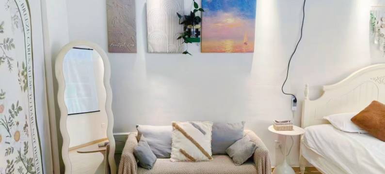 汐月花汀·民宿(芜湖高铁站镜湖万达广场店)图片