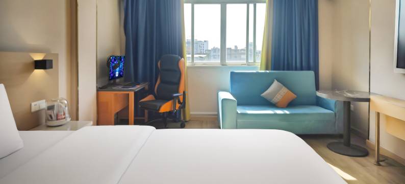 亚信电竞酒店(玉林店)图片