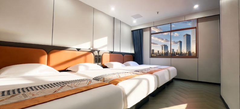 飓龙电竞酒店(高安鹏泰百货店)图片