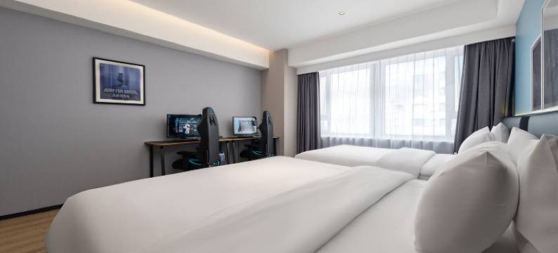 雷神电竞酒店(日照万象汇万平口店)图片