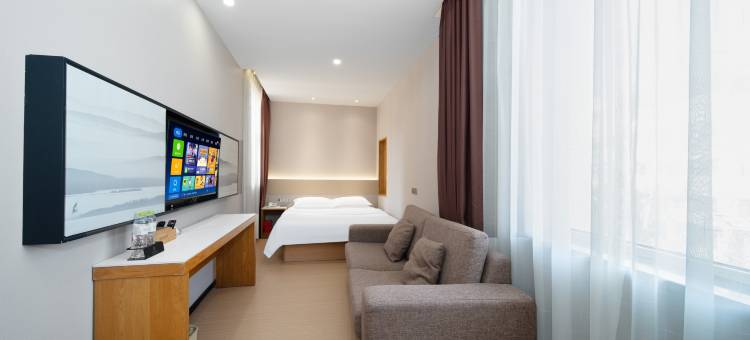 君品海岸酒店(青岛火车站地铁站栈桥店)图片