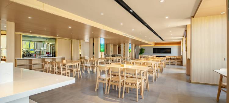 索性酒店(伊犁河风景区哈萨克自治州博物馆店)图片