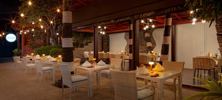 普吉岛查纳莱鲜花度假酒店(Chanalai Flora Resort, Kata Beach)图片