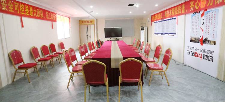 阳春炜富商务酒店图片