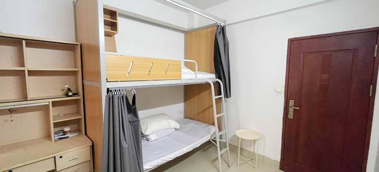 湛江有家青旅(银地上悦广场店)图片