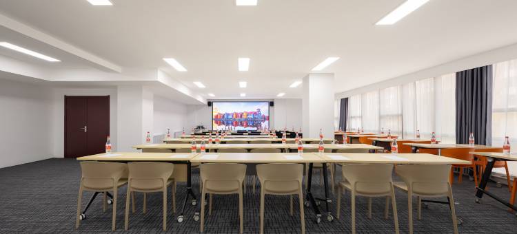 谷麦酒店(沈阳青年公园地铁站彩塔夜市店)图片