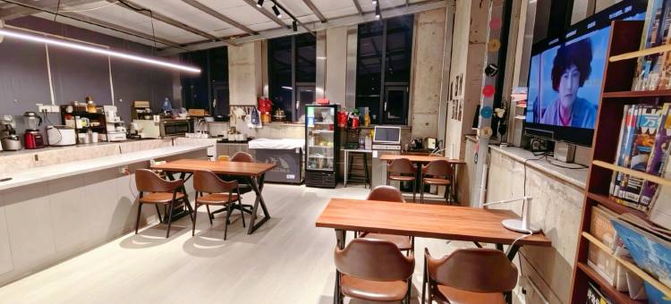 云庭美宿智慧酒店(威海北站欧乐坊零点夜市店)图片