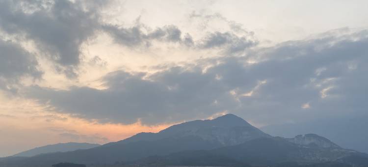 山水云间精品酒店(庐山店)图片