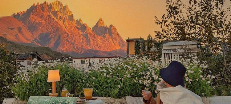 暮山映雪·度假别院(四姑娘山景区店)图片