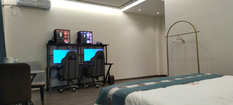 腾信电竞酒店(大理大学下关校区店)图片