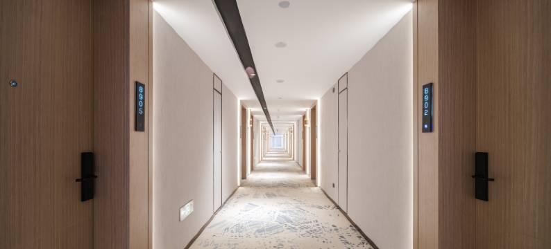 ELONG艺龙酒店(中原万达绿城广场地铁站店)图片