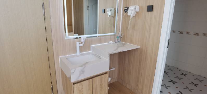 敦化鸿临园宾馆图片