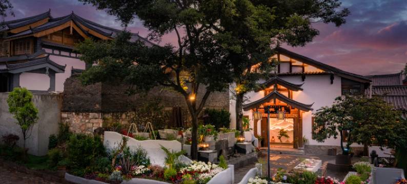 Cure斑斓·自然美学观古城全景度假庭院(丽江古城大水车店)图片