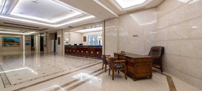 伊宁隆鑫国际酒店B座(六星街景区店)图片