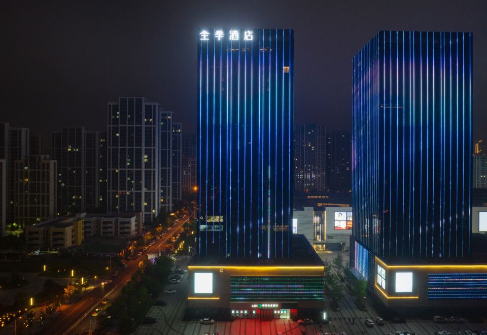 襄阳东锦大酒店外景图