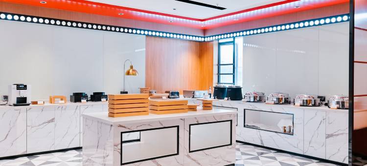 柏曼酒店(佛山广佛路嘉洲广场店)图片