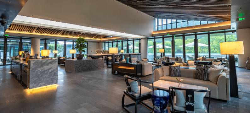 广州鸣泉居酒店图片