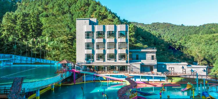 清远笔架山居图片